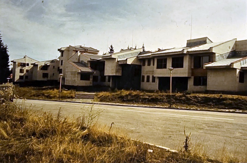 Административно-жилищна сграда