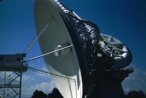 NRAO 43-meter telescope, changing receivers